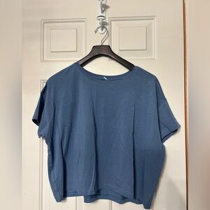 Lululemon Cates T shirt NWOT